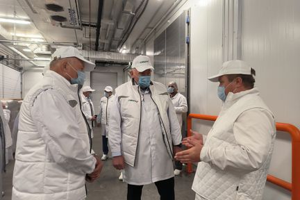 На крупнейшем свинокомплексе Красноярского края открылся цех обвалки мяса