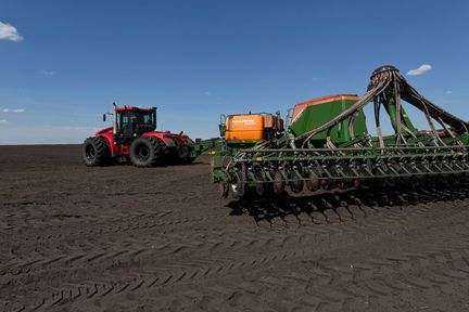 Сельхозпредприятиям Красноярского края возместят затраты на обновление техники и оборудования