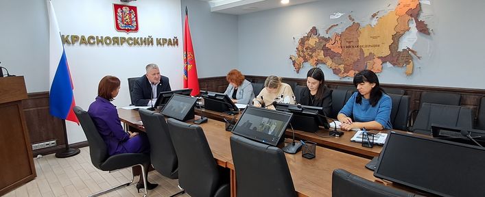 Аграрии Красноярского края готовят семена под будущую посевную