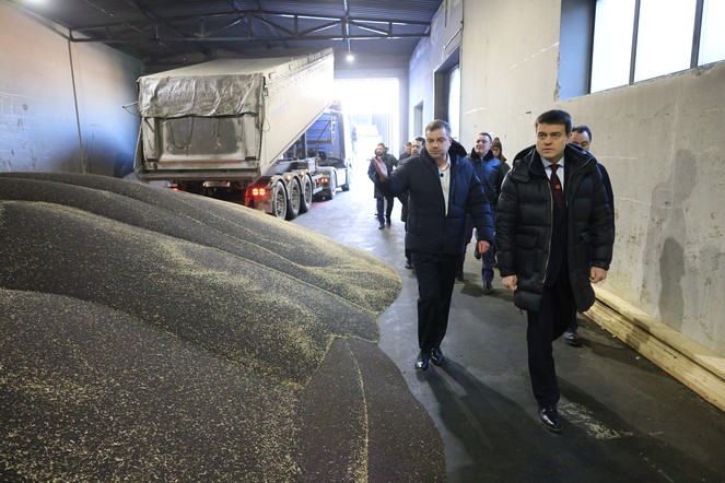 Михаил Котюков: Необходимо ускорить развитие глубокой переработки и нарастить экспортный потенциал региона