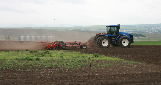 В районах Красноярского края началась подготовка к весеннему севу 2021 года